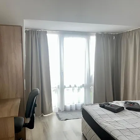 Cozy Alba With Two Bedrooms! * בלאגובגראד