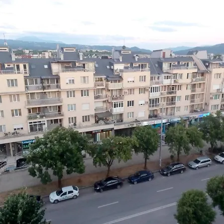 Cozy Alba With Two Bedrooms! דירה